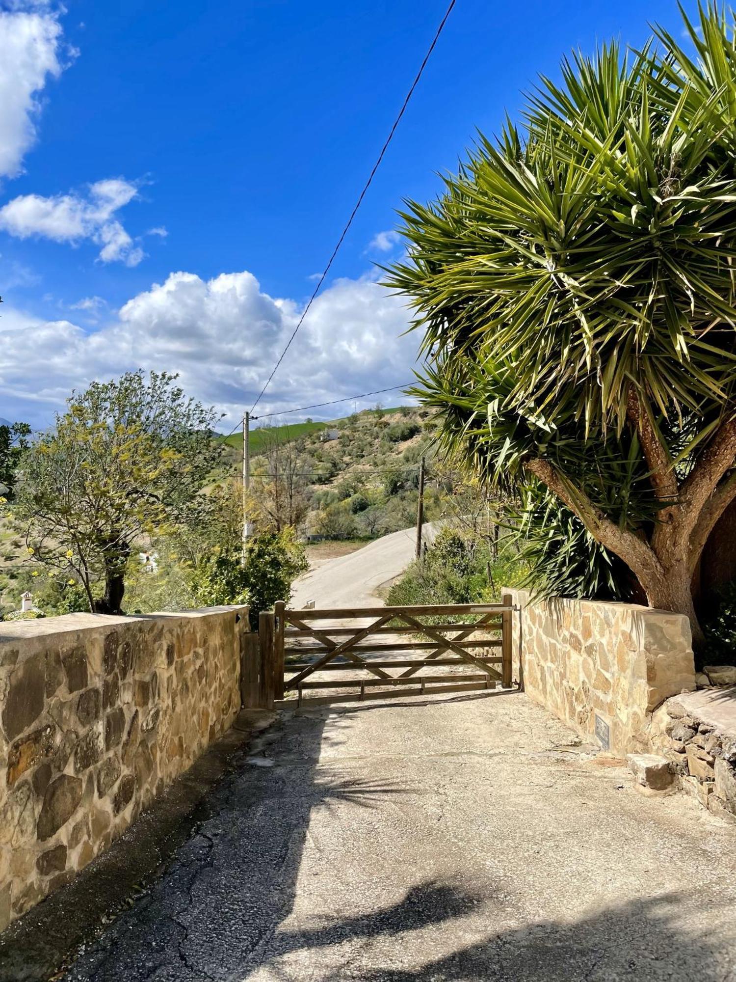 Finca El Sueno Andaluz Villanueva de la Concepción Buitenkant foto